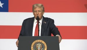 Тръмп с шокираща идея: Ще превърнем опасните градове във военни полигони