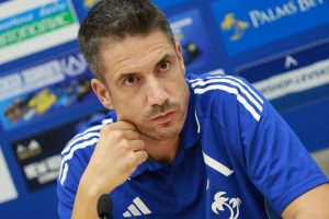 Веласкес пред „сладък проблем“ в „Левски“: Трудно ми е да избера дори групата за мача