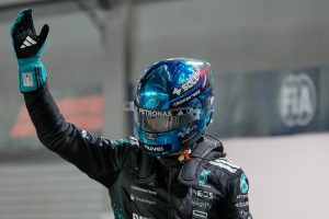 Неочакван триумф: Джордж Ръсел спечели полпозишън в Сингапур с исторически рекорд