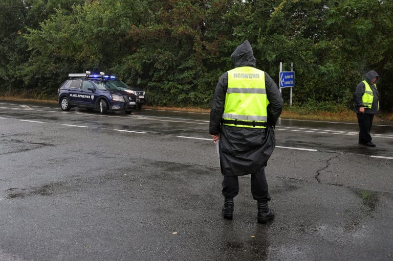 Учение по аварийна безопасност затвори пътя Варна–Албена за 4 часа; въведен е обходен маршрут