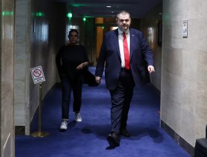 Пеевски: ПП-ДБ правят само бели, но "татко им Бойко" ги спасява постоянно