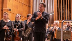 Премиерна авторска музика от Христо Йоцов с Плевенска филхармония в Пловдив