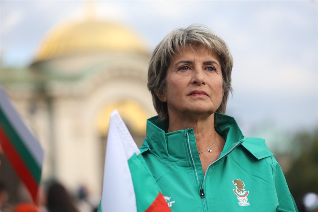 Весела Лечева настоява за многократно увеличаване на спортния бюджет и определи сагата в БОК като 'срамно петно' Весела Лечева настоява за многократно увеличаване на спортния бюджет и определи сагата в БОК като 'срамно петно'