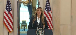 Дипломацията на Мелания Тръмп с Путин доведе до пробив: Осем украински деца се завърнаха при семействата си