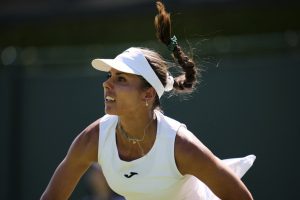 Виктория Томова отпадна в първия кръг на квалификациите на WTA 500 в Нинбо