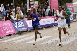 Фотофиниш реши 42-рото издание на Софийския маратон на 12 октомври 2025 г. с над 8000 участници