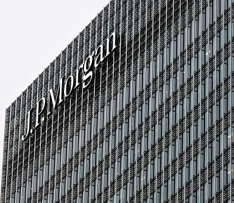 JPMorgan Chase инвестира $10 млрд. в критични индустрии за гарантиране на националната сигурност на САЩ JPMorgan Chase инвестира $10 млрд. в критични индустрии за гарантиране на националната сигурност на САЩ