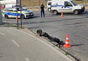 12-годишно момче в кома край Несебър след падане от тротинетка: Вълна от тежки инциденти с непълнолетни в страната