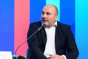 Любомир Дацов: Политическите трусове не спират еврозоната, но липсва бюджетна рамка