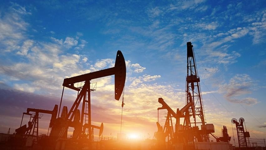 Петролът поскъпна с 1% след обещание на Индия да спре руския внос: Пазарът очаква данни за запасите в САЩ Петролът поскъпна с 1% след обещание на Индия да спре руския внос: Пазарът очаква данни за запасите в САЩ