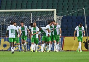 300 000 лева и спонсорски договор временно спасяват лиценза на "Пирин"