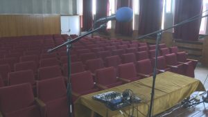 Критично състояние в СУ „Луи Брайл“: Деца с увредено зрение репетират мюзикъли на студено от години Критично състояние в СУ „Луи Брайл“: Деца с увредено зрение репетират мюзикъли на студено от години