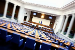 Извънредно заседание на НС във вторник: Депутатите гласуват спешни промени в Закона за лечебните заведения