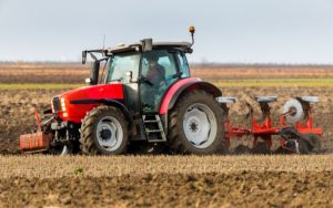 Фермерите получават 0,42 лв. отстъпка от акциза за гориво: Георги Тахов определи размера на помощта Фермерите получават 0,42 лв. отстъпка от акциза за гориво: Георги Тахов определи размера на помощта