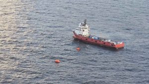 Всички 10 украински моряци от потъналия кораб „Елийн“ са спасени
