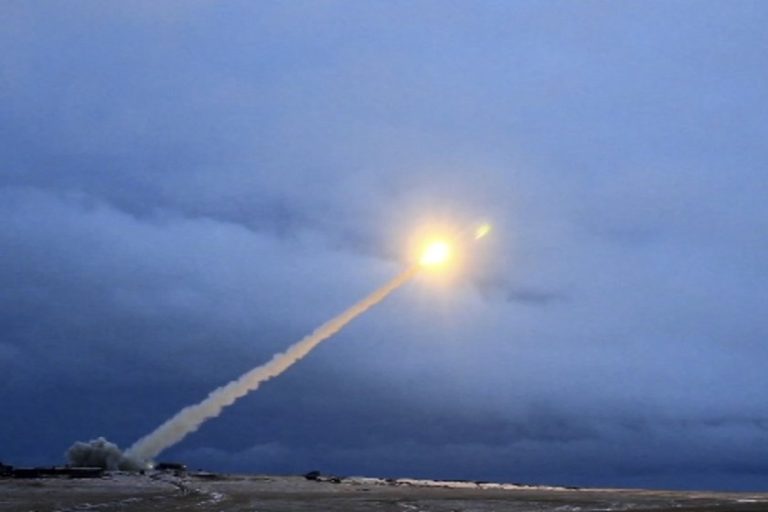 Русия завърши изпитанията на ядрената ракета „Буревестник“; Кремъл: Отношенията със САЩ и без това са сведени до минимум