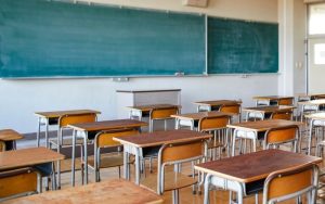 Образователният министър: Металдетектори само при поискване, проблемът е в социалните фактори