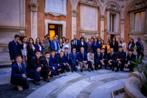 Бъдещи лидери: Млади гвардейци от България черпят опит от държавните институции в Рим
