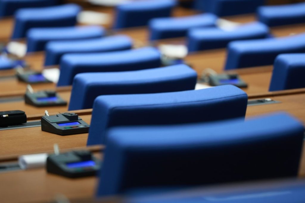 НС обсъжда промени в Закона за кадастъра: Намаляване на административната тежест чрез електронни услуги НС обсъжда промени в Закона за кадастъра: Намаляване на административната тежест чрез електронни услуги