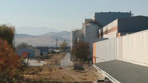 Стамболийски на нокти: Гражданско неподчинение срещу изгаряне на отпадъци в бившия хартиен завод