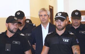 Кметът на Варна Благомир Коцев с пост от ареста: Обвинява 'византийците' в опит за преврат
