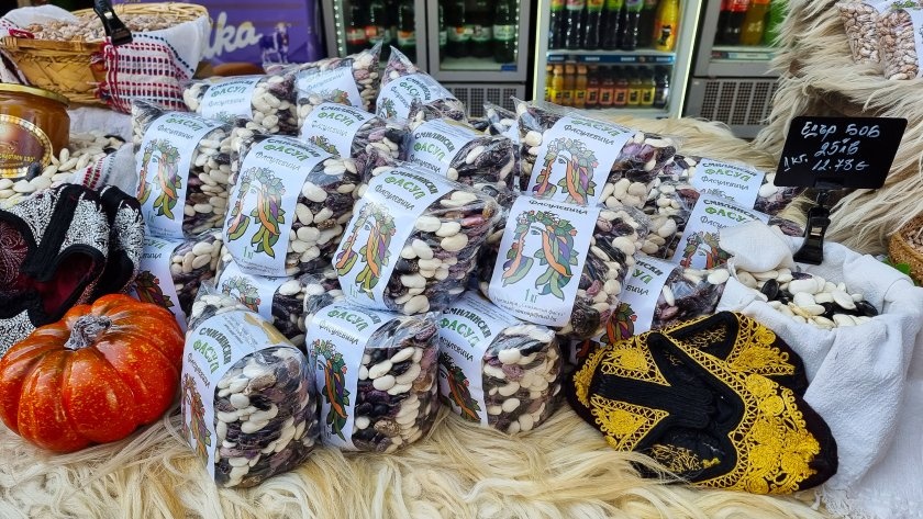 Смилянският боб удари тавана: Рекордна цена от 25-27 лева за килограм на фона на слаба реколта