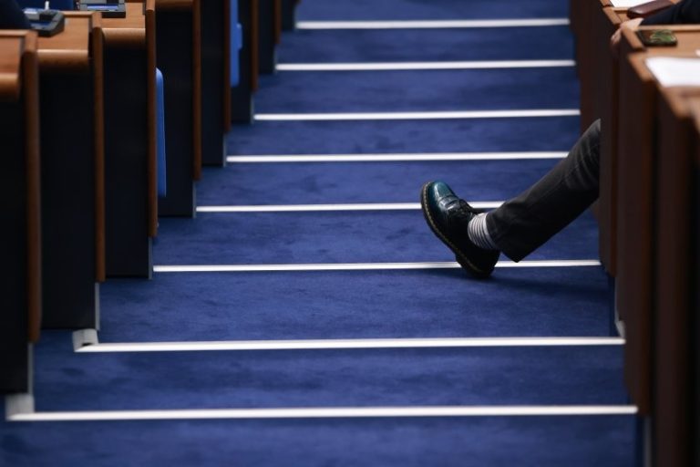 Кабинет „Желязков“ пред преформатиране: Борисов иска рокади, ДПС настоява за официално участие