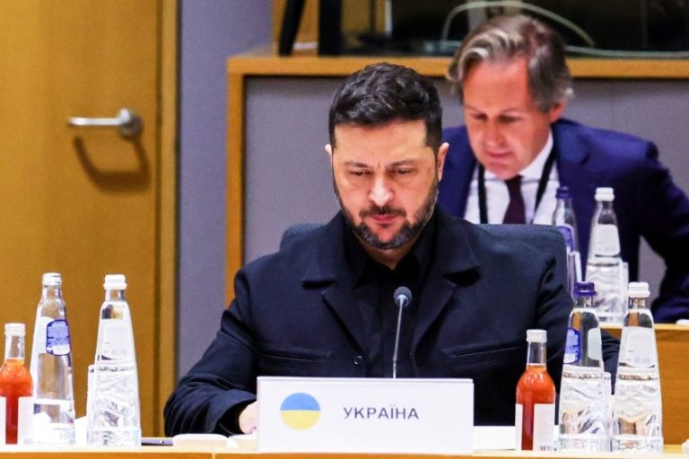 Зеленски настоява пред ЕС за далекобойни оръжия и репарационен заем от 140 млрд. евро