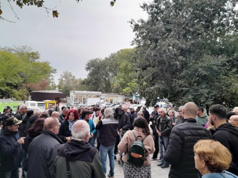 Протест във Варна: Жителите на „Чайка“ са против Зелената зона, опасяват се от „абсурден недостиг“ на места