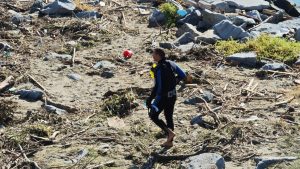 Военнослужещи продължават мащабното разчистване на „Елените“ след наводненията