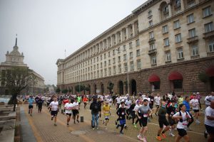 42-рото издание на „Маратон София“ стартира с рекорден брой от над 8000 участници