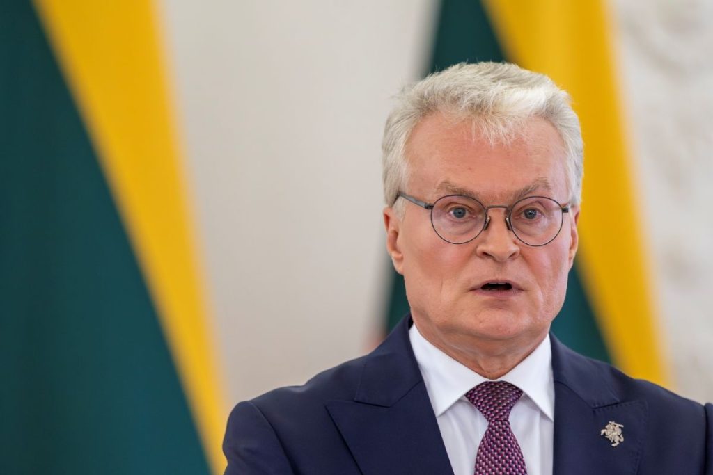 Литва е на прага на пълно затваряне на границата с Беларус заради „хибридни атаки“ с хелиеви балони Литва е на прага на пълно затваряне на границата с Беларус заради „хибридни атаки“ с хелиеви балони