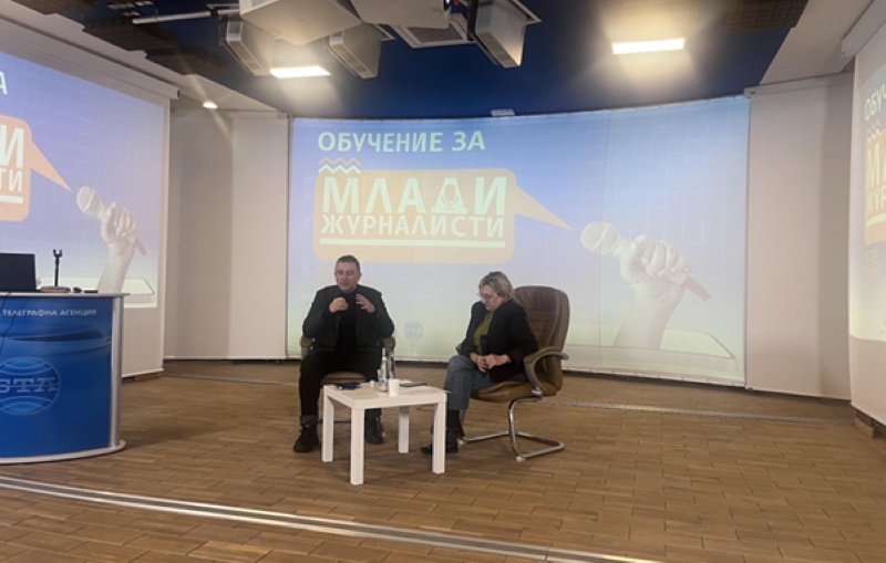 Ивайло Вълчев: България няма спор със Северна Македония, но Скопие използва антибългарска реторика за изграждане на идентичност Ивайло Вълчев: България няма спор със Северна Македония, но Скопие използва антибългарска реторика за изграждане на идентичност