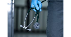 Напрежение в Павликени: Лекари протестират срещу смяната на управителя, заплашват с колективна оставка