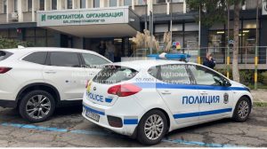 Мащабна акция в Бургас и Несебър: Полиция и прокуратура изземват документи от РДНСК, Общината и РИОСВ заради трагедията в „Елените“