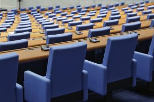 Парламентът спря работа след ултиматума на Борисов: НС не събра кворум