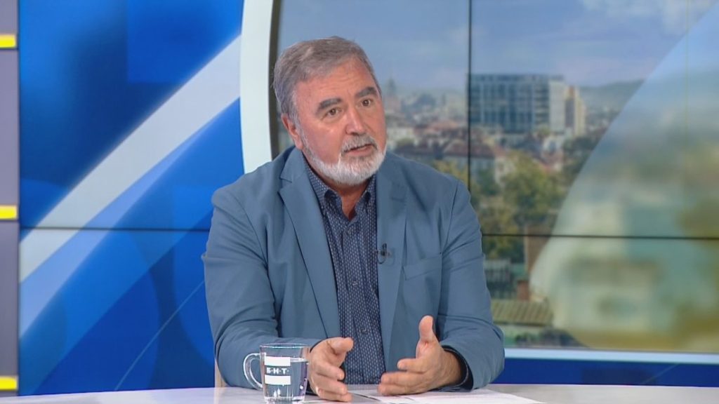 Доц. Кунчев: Грипната вълна може да започне по-рано – първи случай е засечен, увеличават се и ваксините Доц. Кунчев: Грипната вълна може да започне по-рано – първи случай е засечен, увеличават се и ваксините