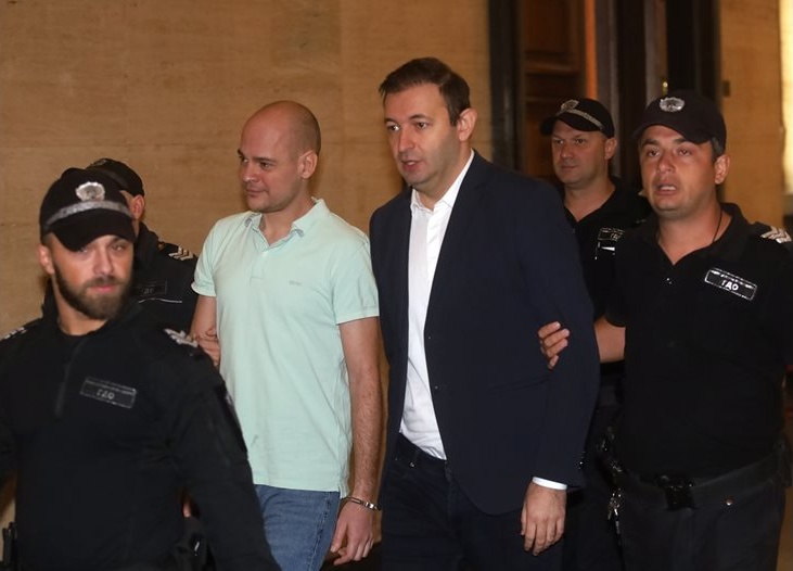 Бившият зам.-кмет Никола Барбутов излиза от ареста под домашен надзор след 4 месеца в килия