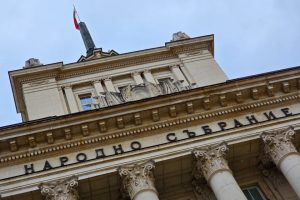 Ротация в парламента: ГЕРБ и ИТН поискаха председателският пост да бъде споделен