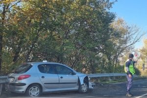 Серия от пътни инциденти: Затруднено е движението по трасетата Пловдив-Карлово и Пазарджик-Вакарел