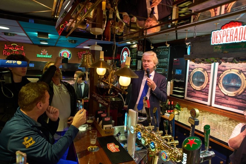 Непредсказуем вот в Нидерландия: Партията на свободата на Вилдерс води, но губи позиции Непредсказуем вот в Нидерландия: Партията на свободата на Вилдерс води, но губи позиции