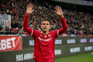 Георги Миланов с ключова роля: „Динамо“ (Букурещ) осъществи късен драматичен обрат Георги Миланов с ключова роля: „Динамо“ (Букурещ) осъществи късен драматичен обрат