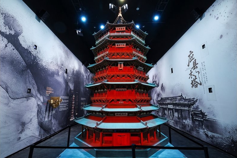 Изложба за хитовата игра „Черният мит: Укун“ отвори врати в Северен Китай