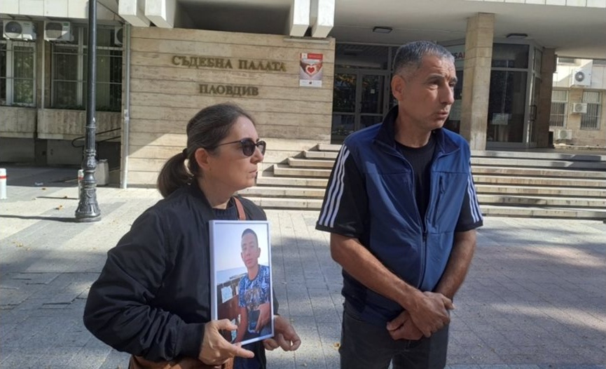 Едва 10 души в Пловдив: Протестът „Ангели на пътя“ настоява за ефективно правосъдие и разследване на смъртта на Мартин Димитров