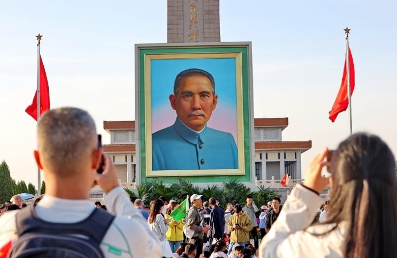 Тържествено честване в Китай: 160 години от рождението на Сун Ятсен – първият президент на републиката