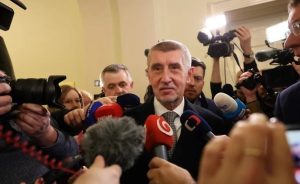 Андрей Бабиш подписа коалиция с евроскептици, гарантирайки мнозинство от 108 мандата в Чехия