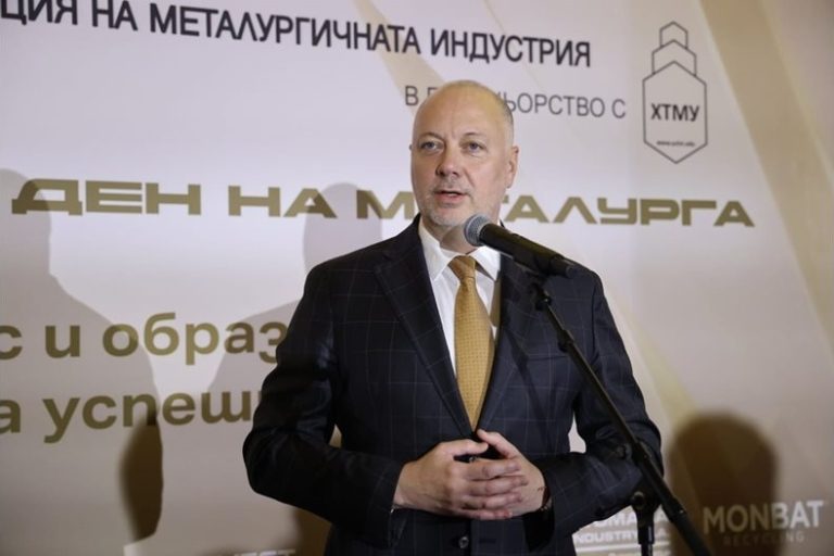 Желязков за отсъствието на работодателите: Невербалната комуникация също е диалог