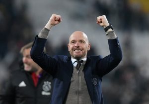 Аякс уволни Хейтинга след криза и преговаря за сензационно завръщане на Тен Хаг