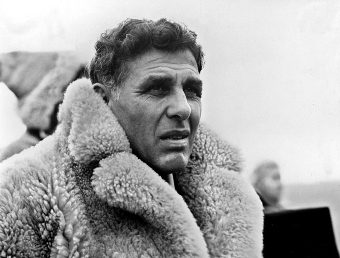 Апостол Карамитев: Как "Любимец 13" победи Франция по зрители и защо актьорът предпочитал отрицателните роли