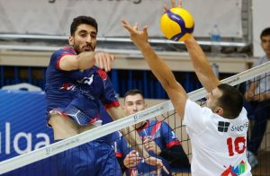 Визови проблеми спират 211-сантиметровия Хозоори за дербито с "Левски"; "Дея" губи и диагонал заради контузия